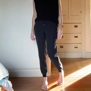 Lululemon woven jogger